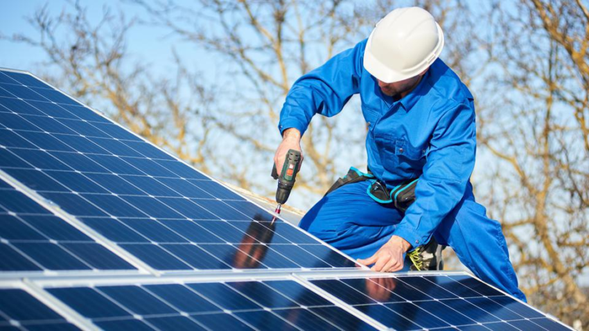Easy Ways to Reduce the Cost of Installing Solar Panels