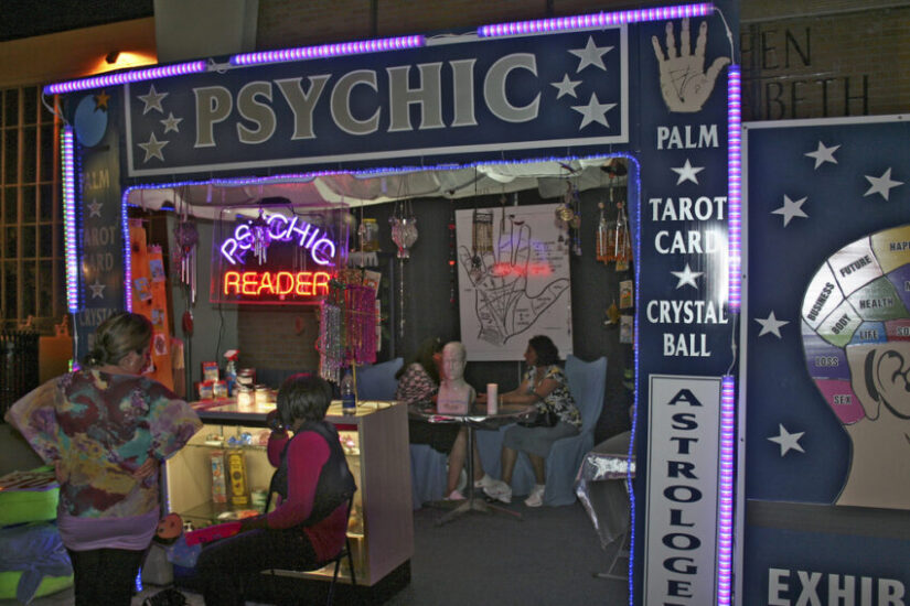 The Top Questions to Ask a Psychic During a Reading