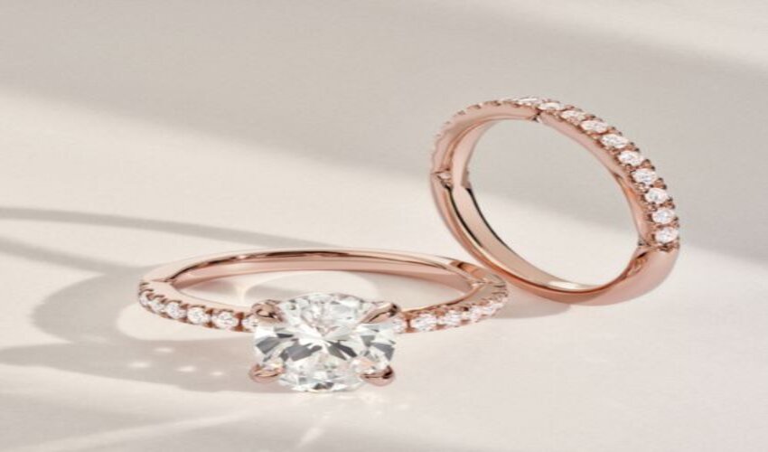 Rose vs. Yellow Gold Ring: Which Hue Reflects Your Love Story?