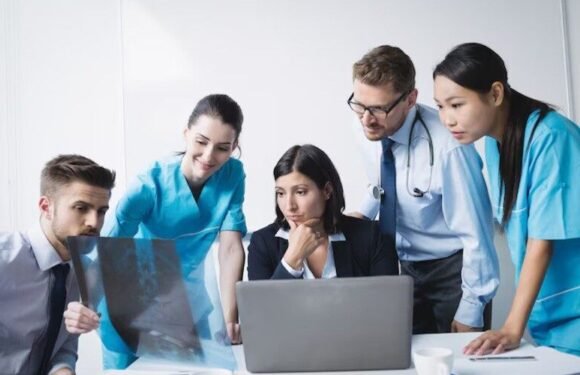 Benefits of Hiring Healthcare BPO Companies for Hospitals and Clinics