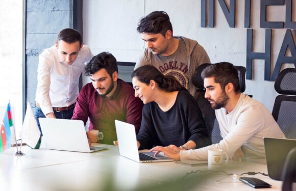 Why Your Startup’s First Developer Hire Should Actually Be No Hire At All