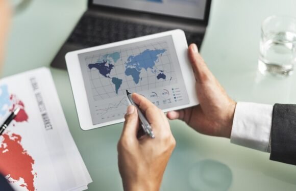 Top 10 GIS Mapping Companies Leading the Industry in 2025