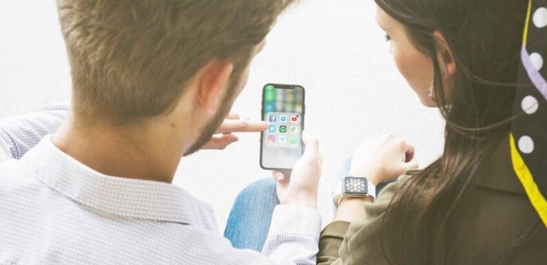 Top Benefits of Using TruePeopleSearch Reverse Phone Lookup Service
