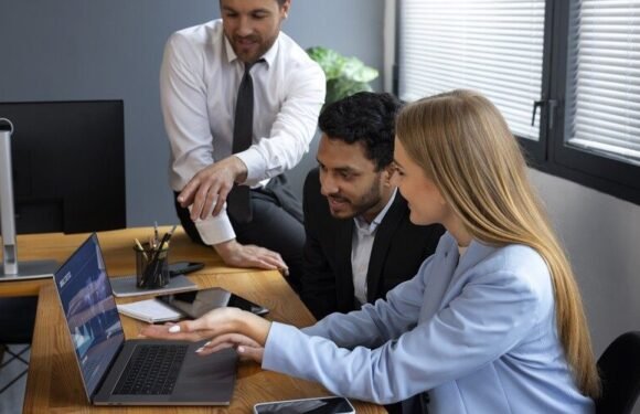 How to Choose the Right Outsourced IT Services for Small Business Needs